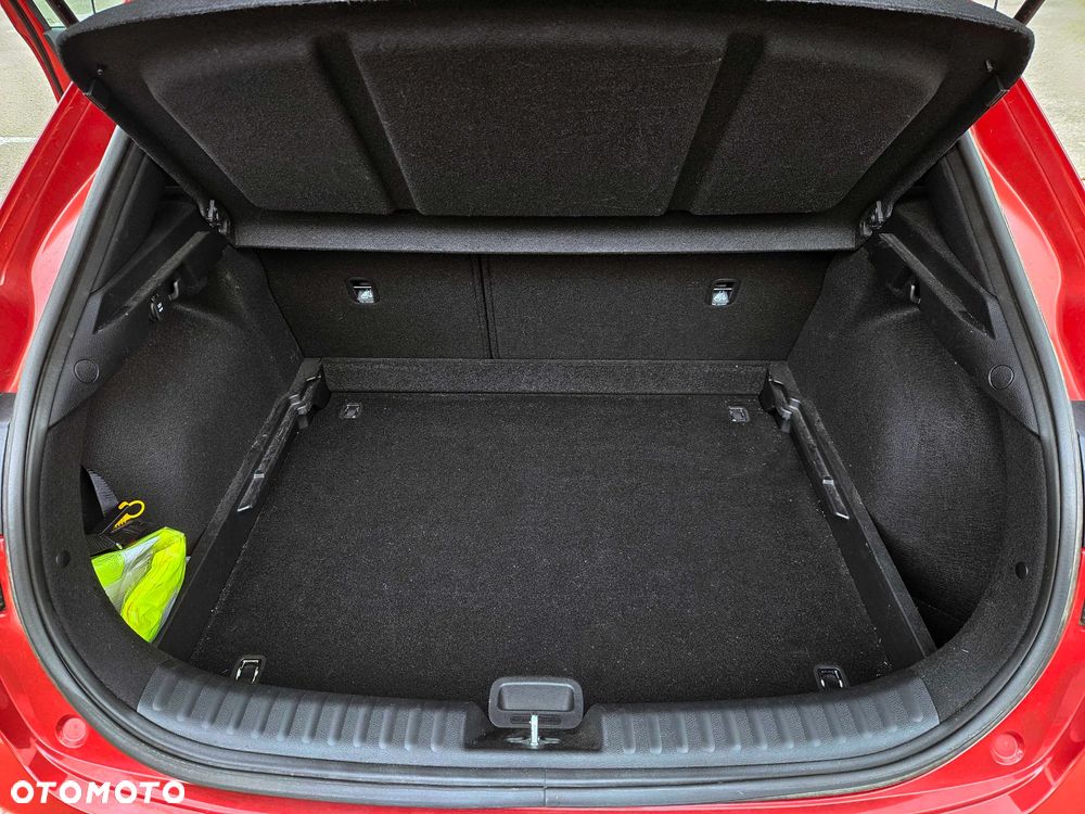 Kia XCeed 1.5 T-GDI M - 14