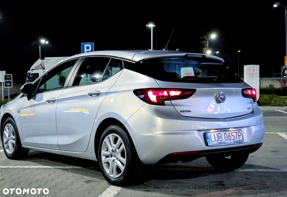 Opel Astra - 9