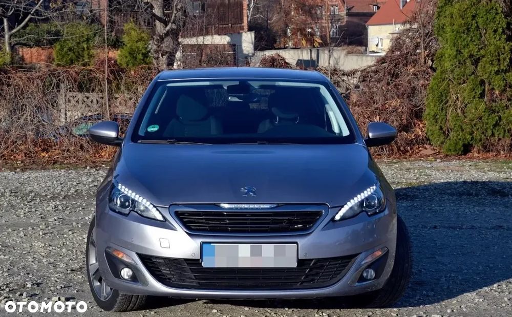 Peugeot 308 - 4