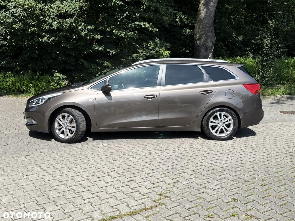 Kia Ceed 1.6 GDI XL - 8