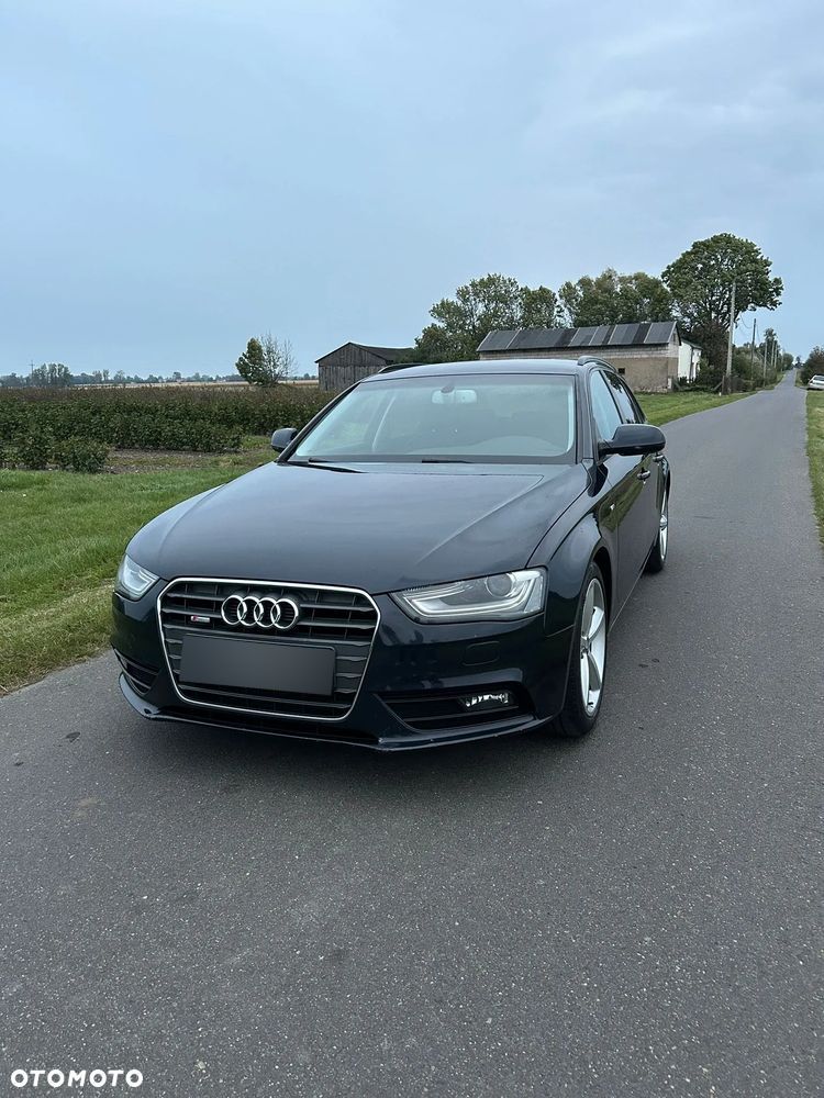 Audi A4 - 1