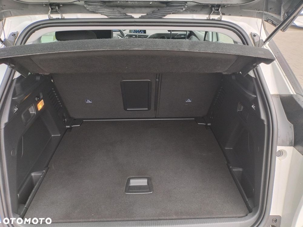 Peugeot 3008 1.5 BlueHDi Active S&S - 17