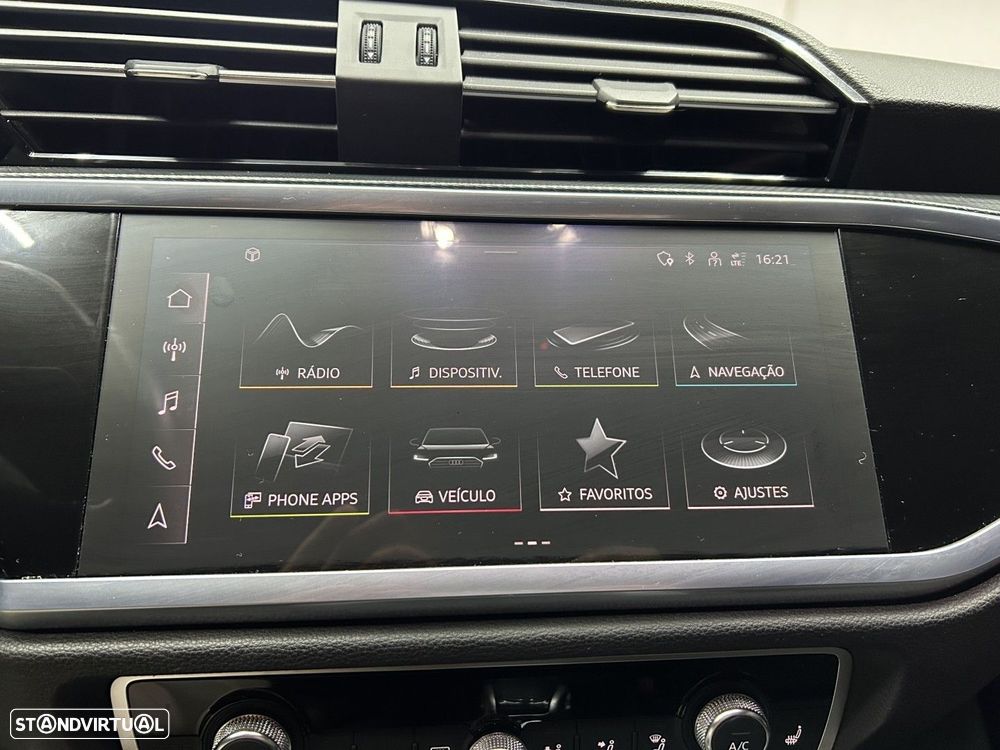 Audi Q3 45 TFSIe S line S tronic - 14