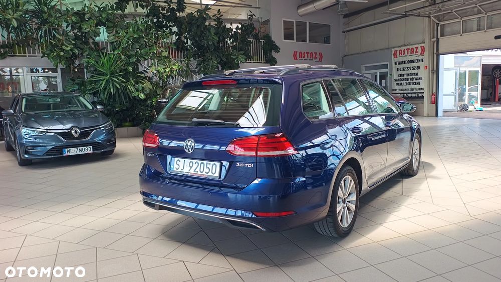 Volkswagen Golf - 16
