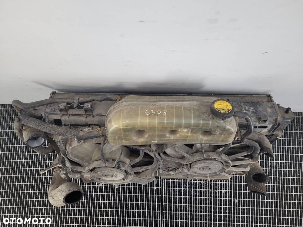 KOMPLET CHŁODNIC WODY KLIMATYZACJI WENTYLATOR TOYOTA AVENSIS T25 2.2 D - 4