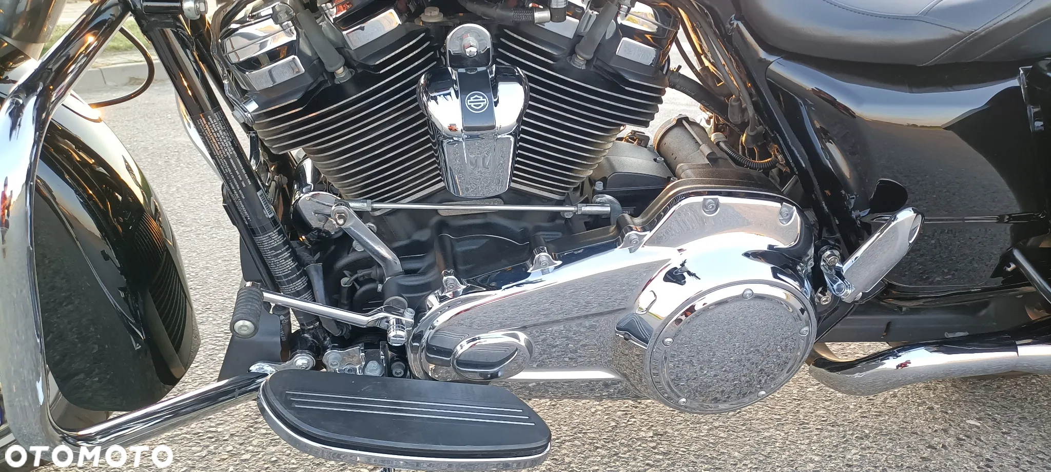 Harley-Davidson Touring Street Glide - 13