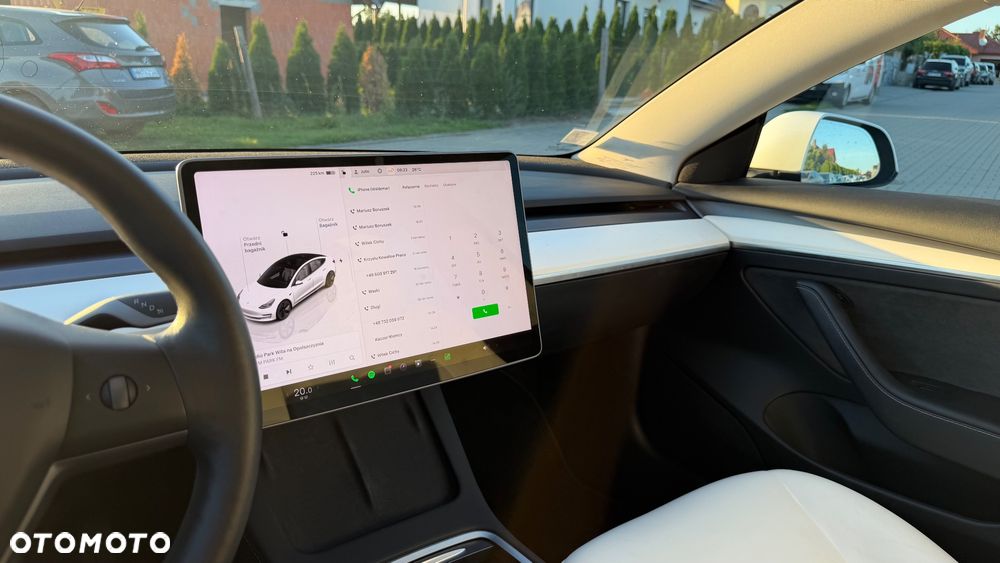 Tesla Model 3 Long Range RWD Premium - 18