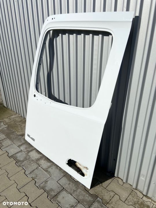 Drzwi lewe Mercedes Actros MP4 euro 6 - 2
