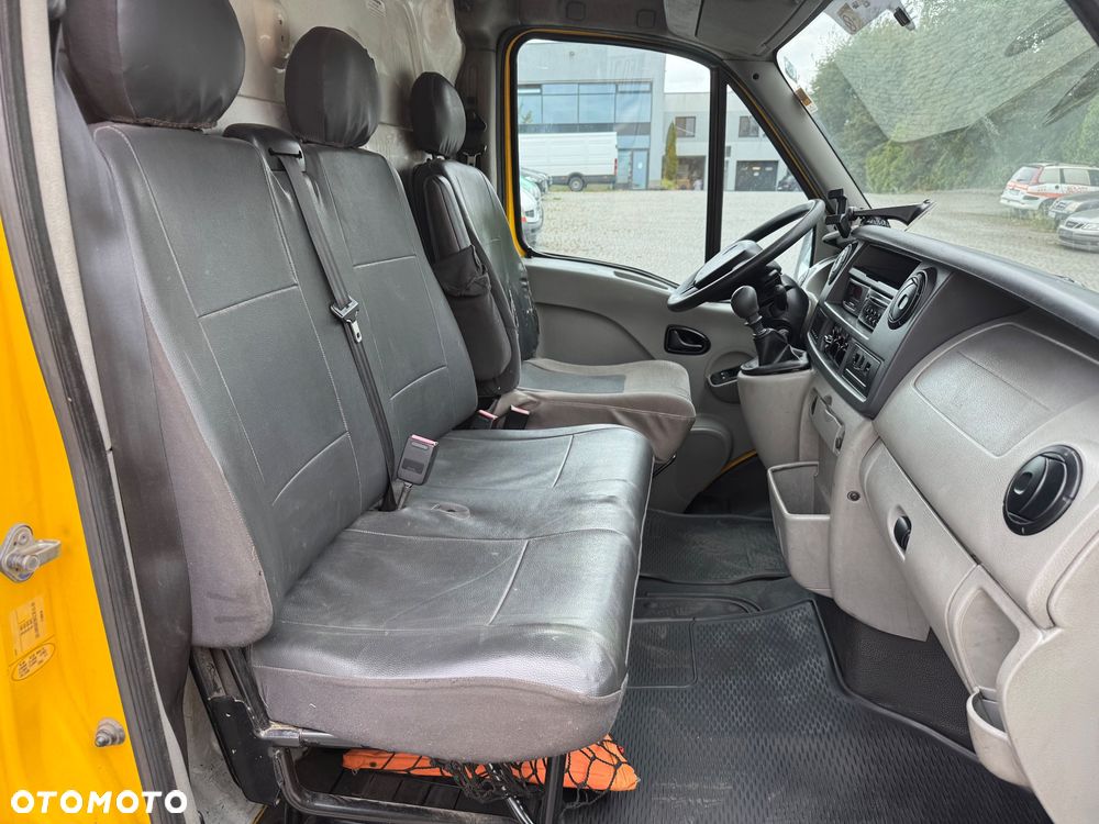 Renault Master L2H2 Furgon 2008 r. Klima Blaszak - 18