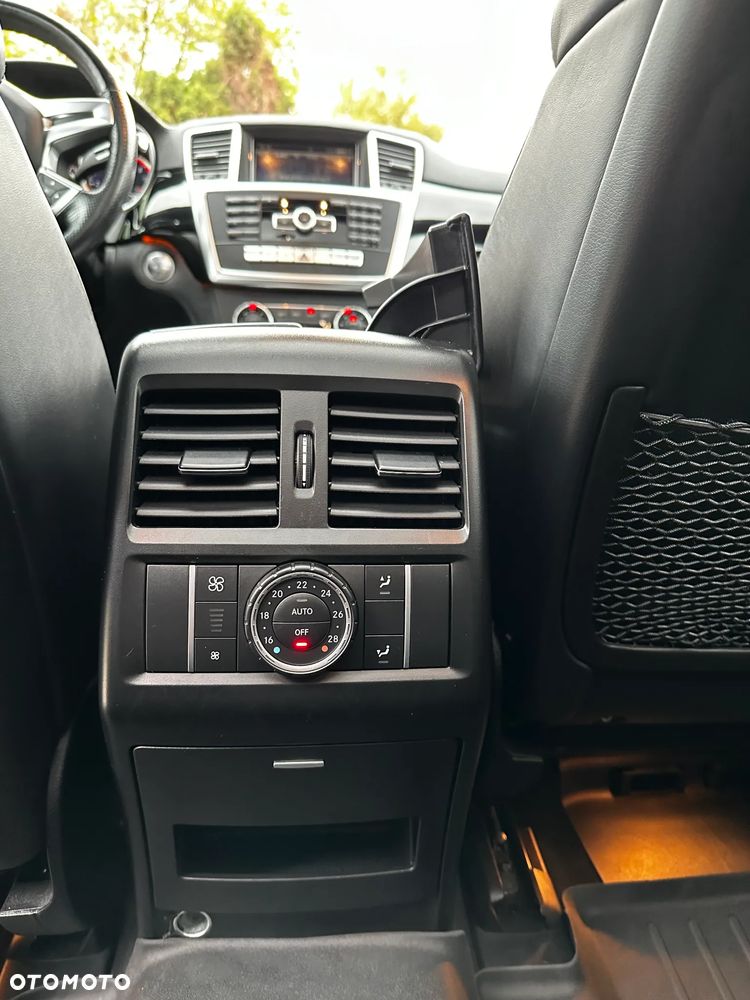 Mercedes-Benz ML 350 BlueTEC 4MATIC 7G-TRONIC - 20