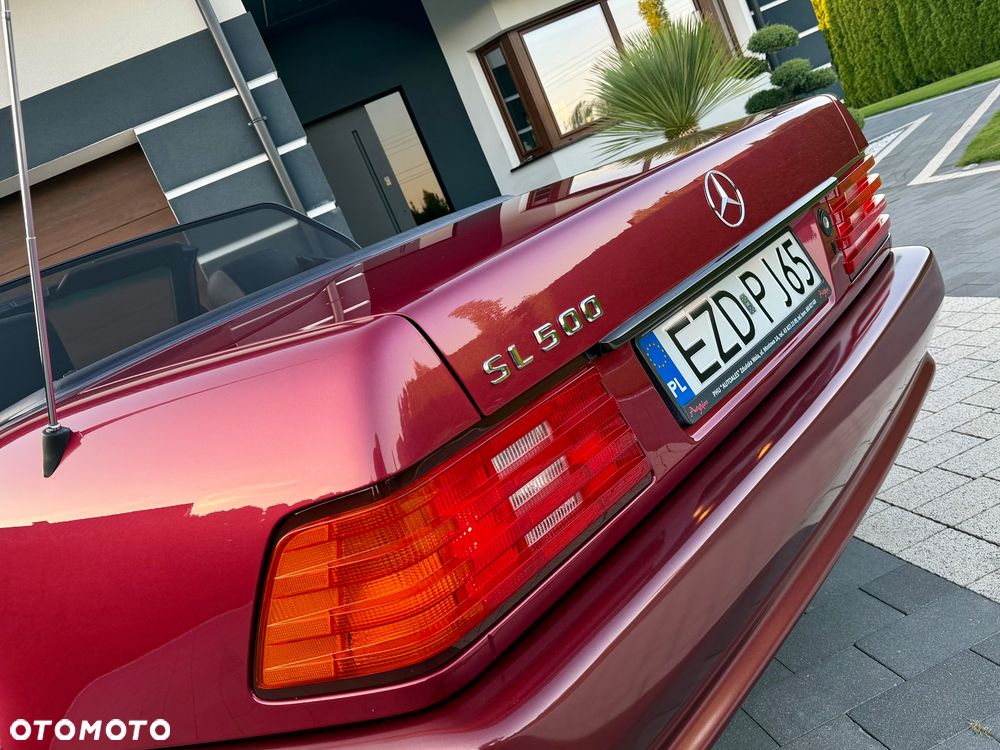 Mercedes-Benz SL - 10