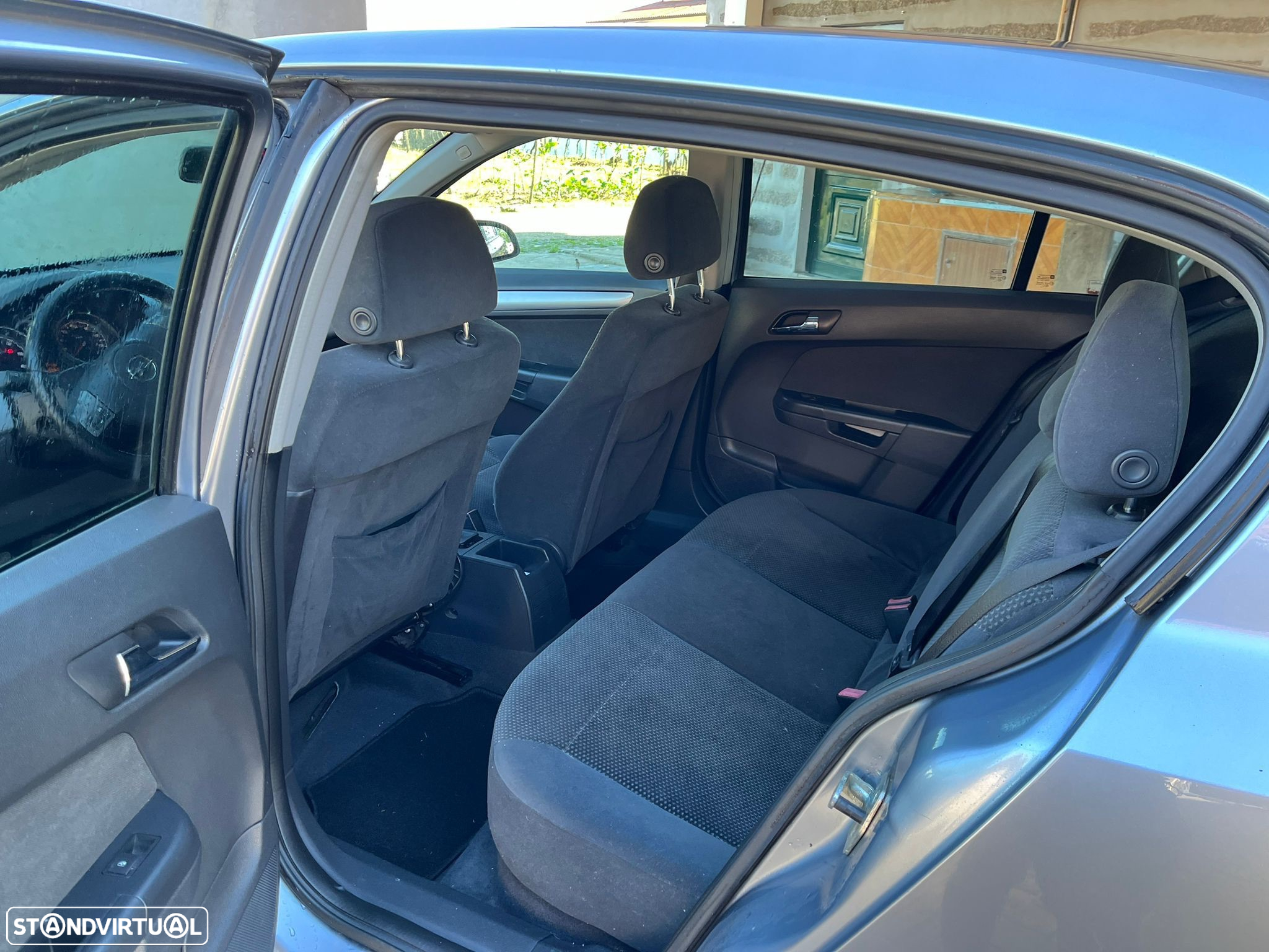 Opel Astra - 16
