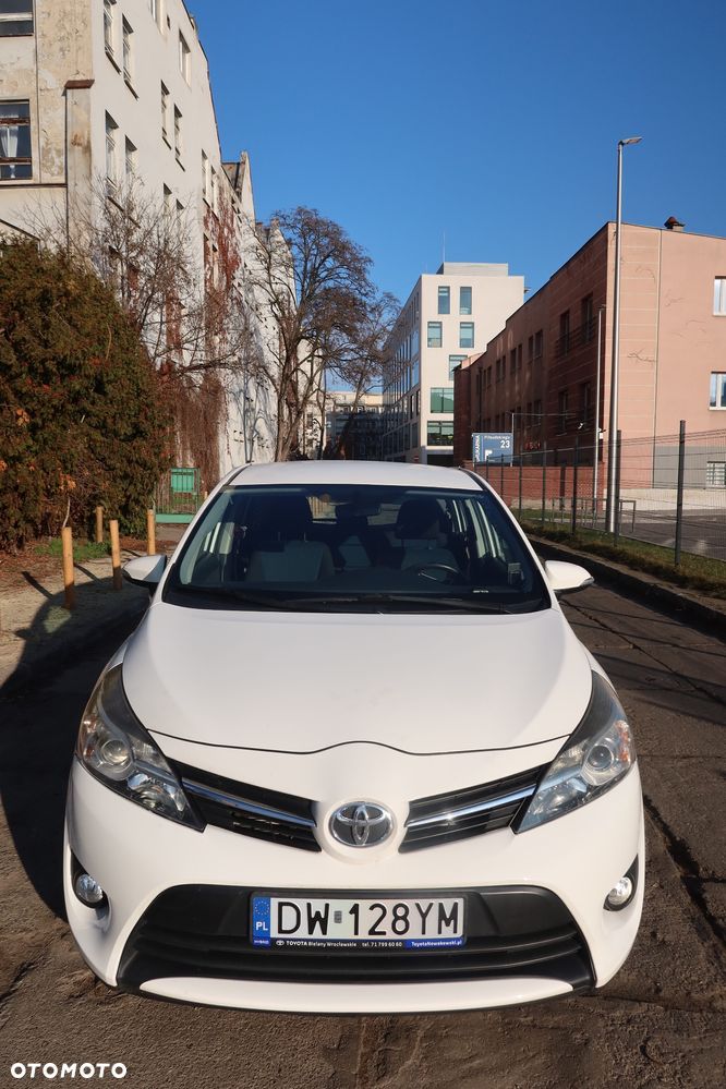 Toyota Verso - 14