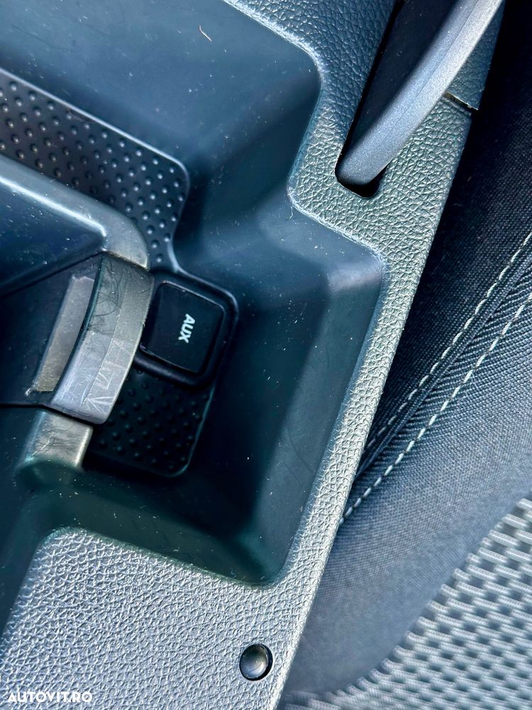 Skoda Octavia 2.0 TDI DPF Ambition - 27