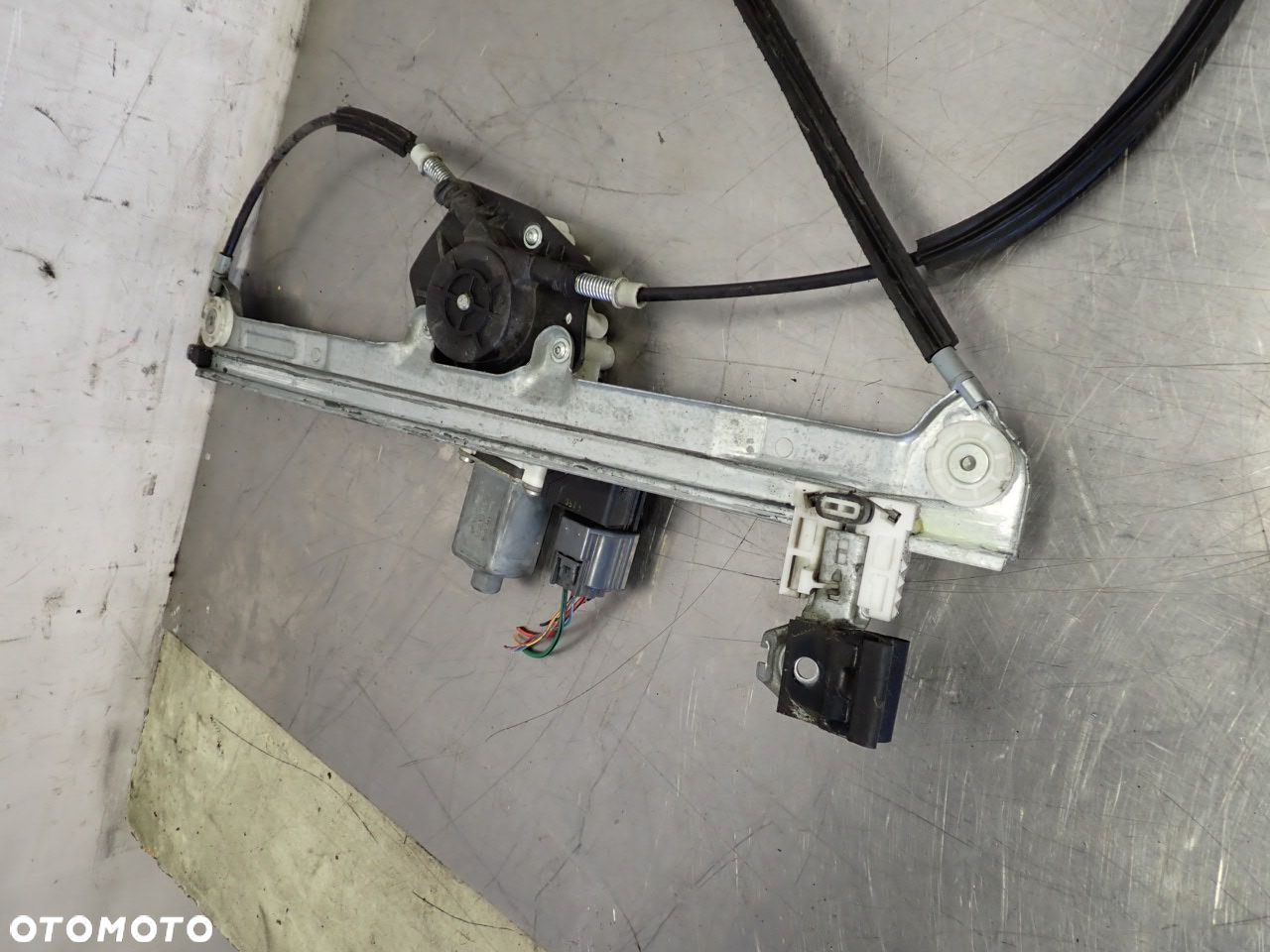PODNOŚNIK SZYB PRAWY PRZÓD MITSUBISHI COLT CZ3 1.3 RA2052 - 6