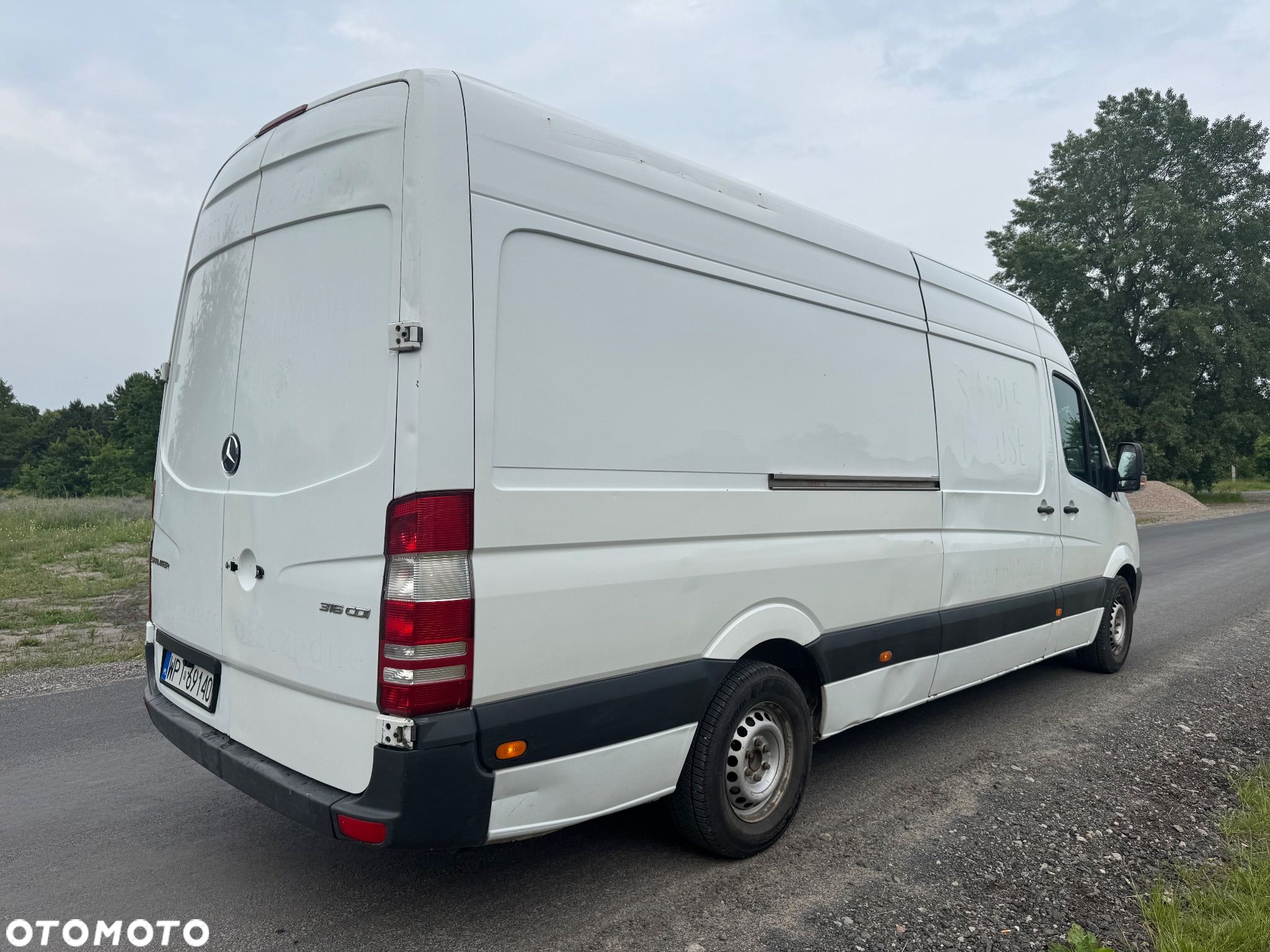 Mercedes-Benz Sprinter - 5