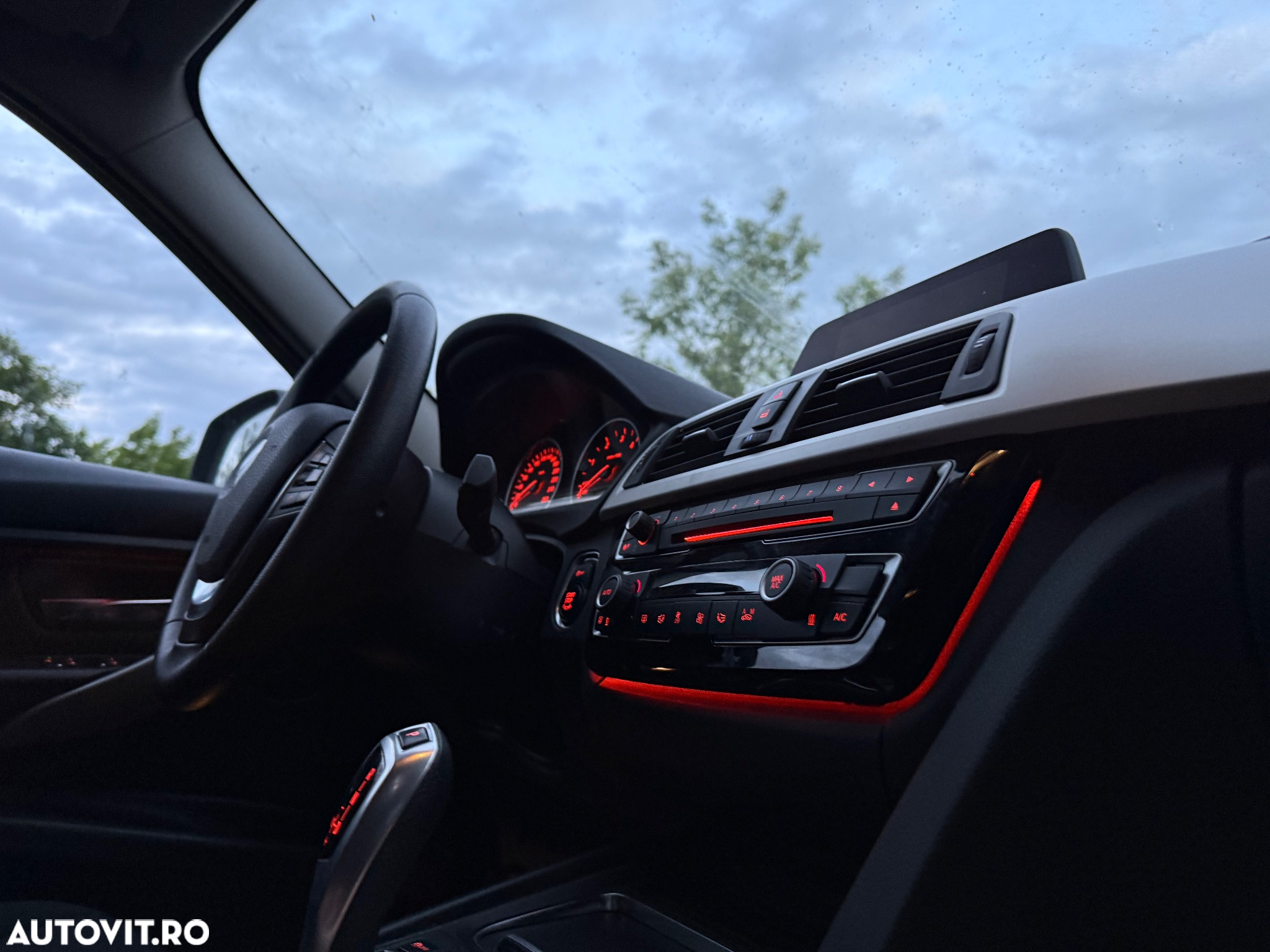 BMW Seria 3 - 23