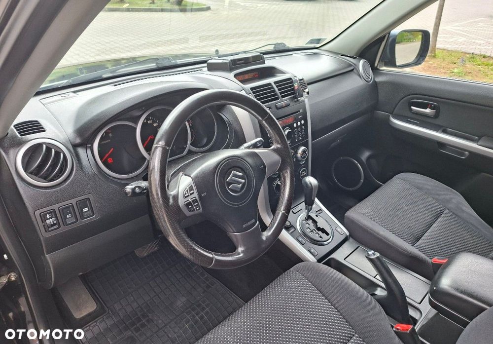 Suzuki Grand Vitara - 19