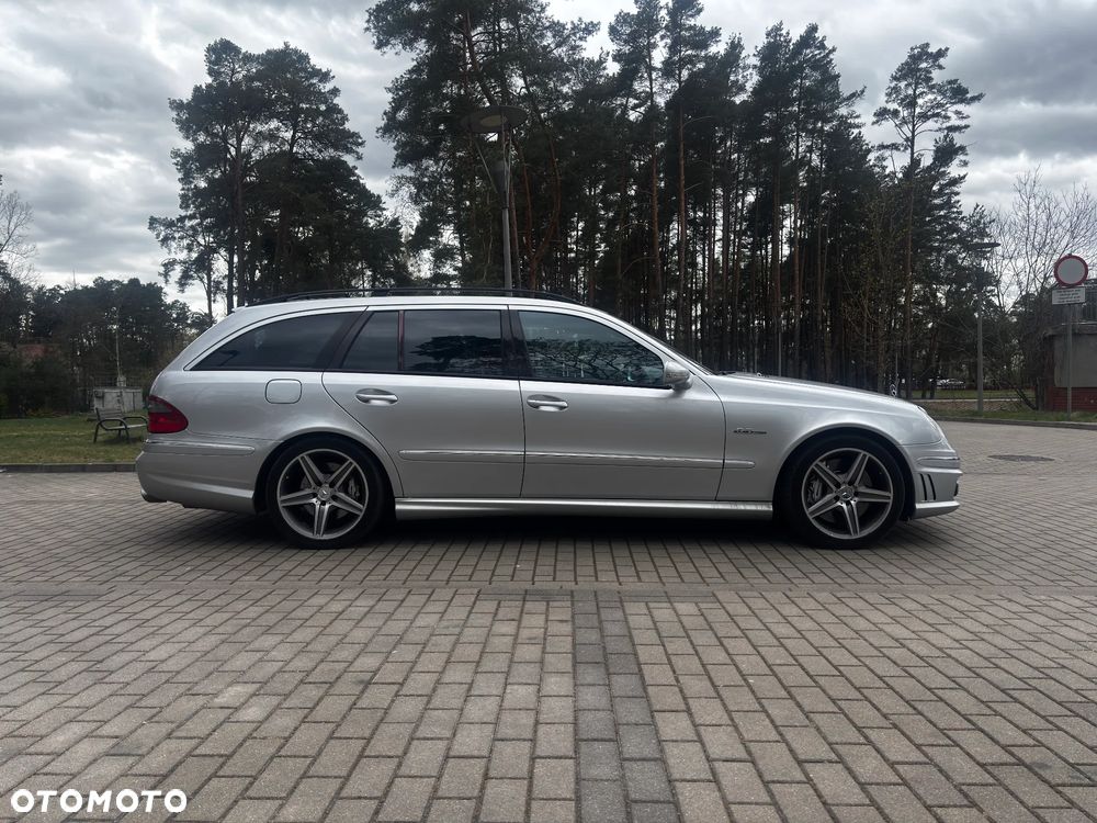 Mercedes-Benz Klasa E 63 AMG 7G-TRONIC - 4