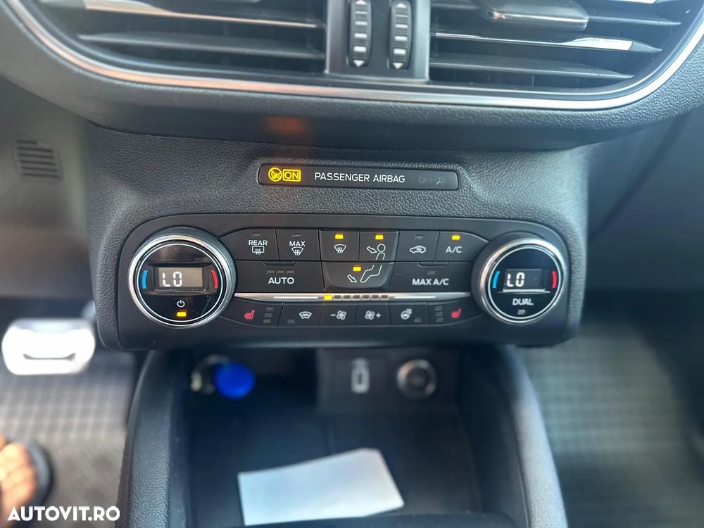 Ford Focus 2.0 EcoBlue Titanium - 5