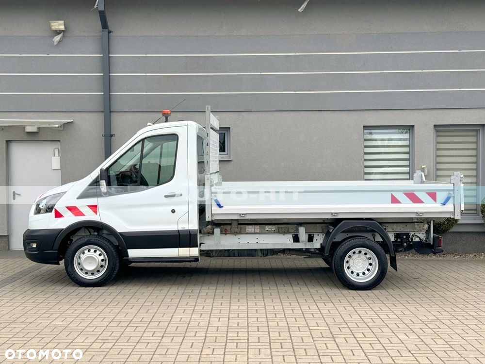 Ford Transit - 11