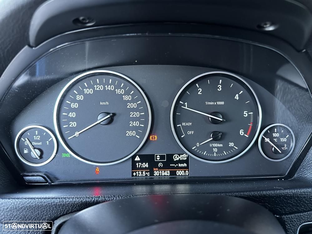 BMW 320 d Sport Line - 22