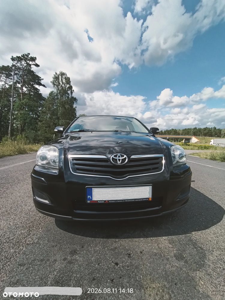 Toyota Avensis 2.0 D-4D Sol - 35