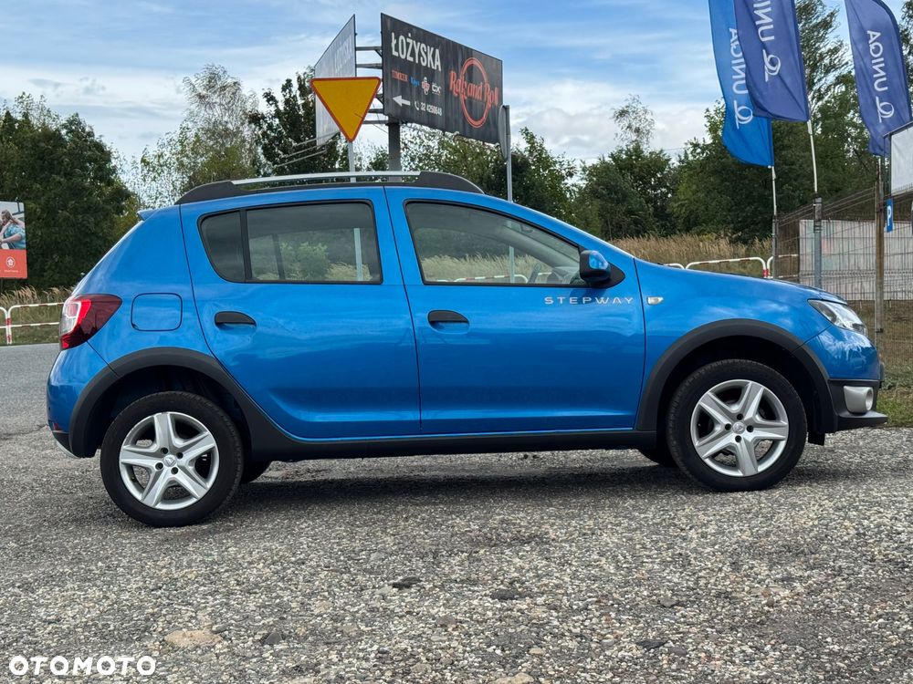 Dacia Sandero 0.9 TCe SL Celebration S&S - 15