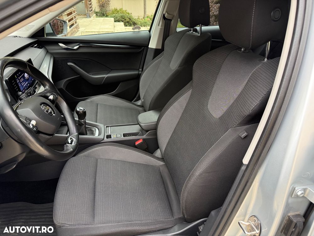 Skoda Octavia 2.0 TDI Style - 7