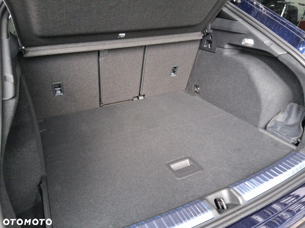 Audi Q3 Sportback - 15
