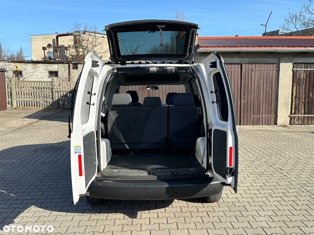 Volkswagen Caddy - 6