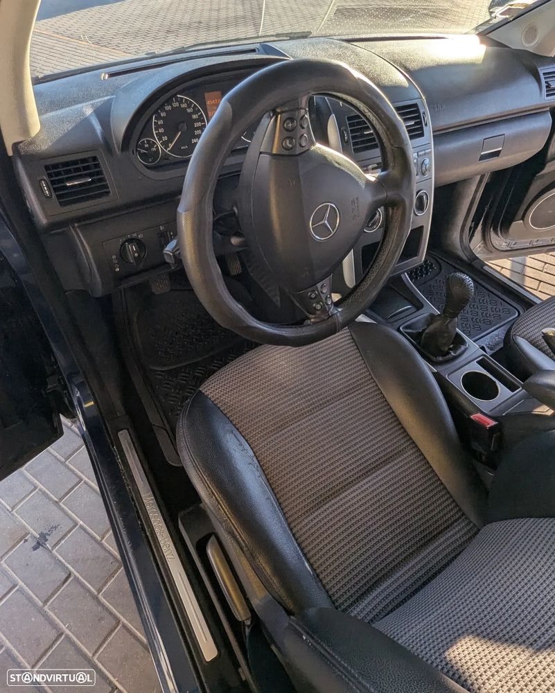 Mercedes-Benz A 150 - 12