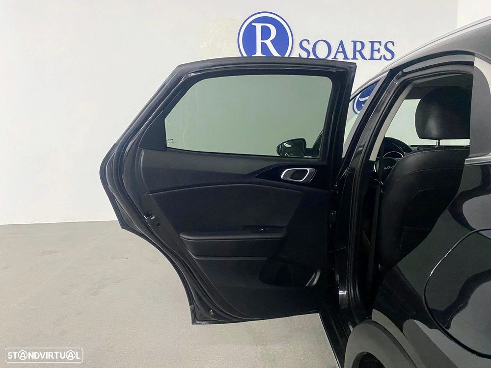 Kia XCeed 1.6 GDi PHEV Drive - 8