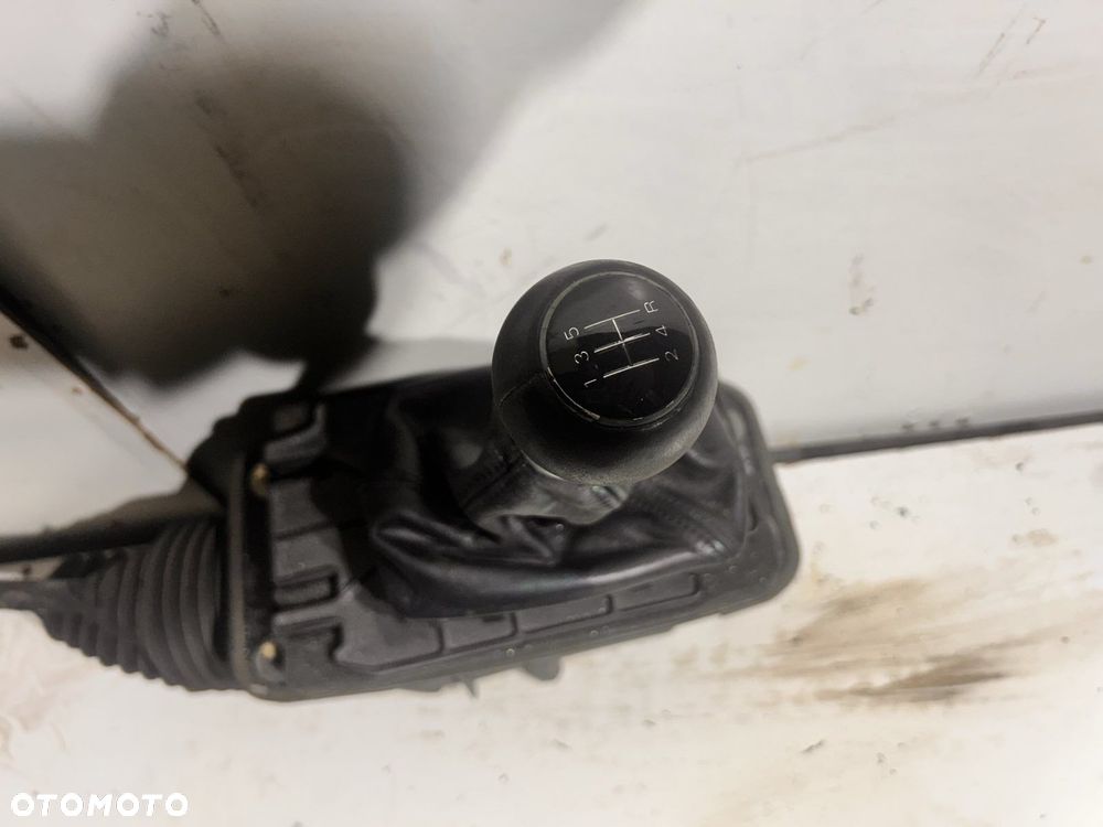 Lewarek wybierak 5B mieszek gałka Audi A4 B6/B7 8E0 711 406 - 4