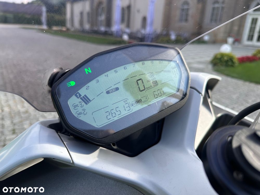 Ducati SuperSport - 12