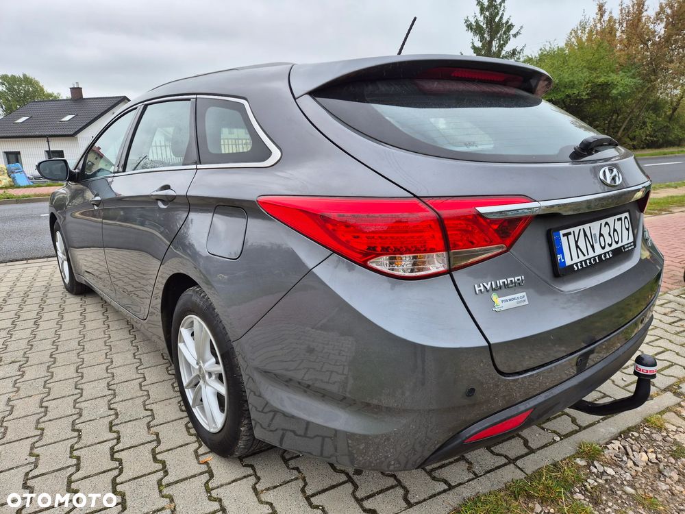 Hyundai i40 i40cw 1.7 CRDi Fifa World Cup Edition - 3