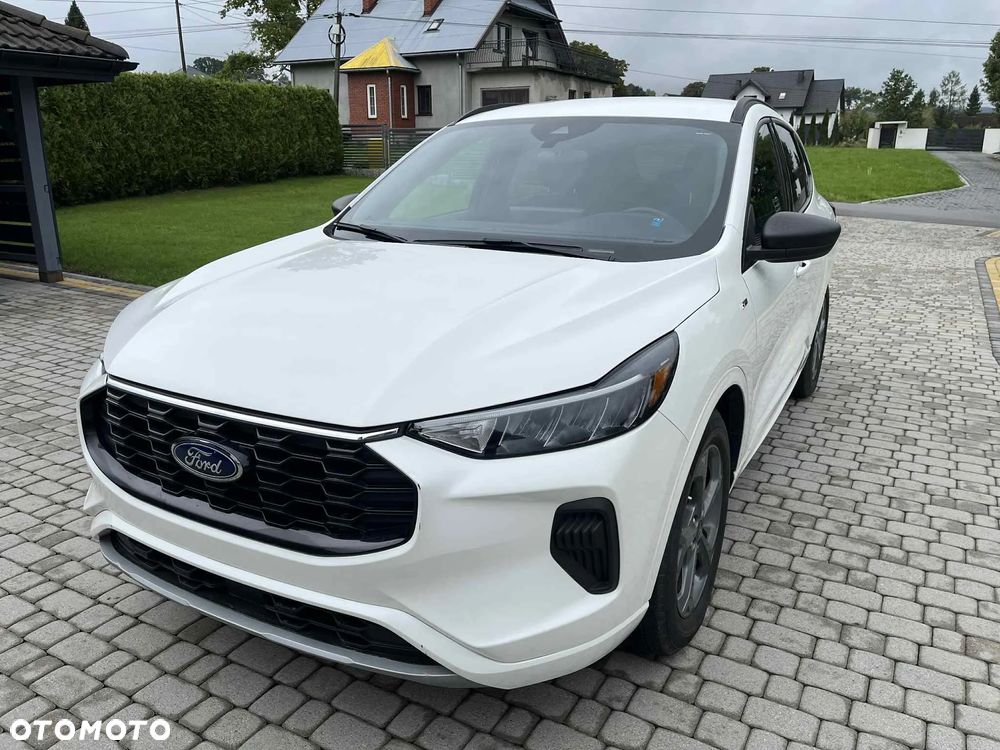 Ford Kuga 1.5 EcoBoost ST-LINE X - 1