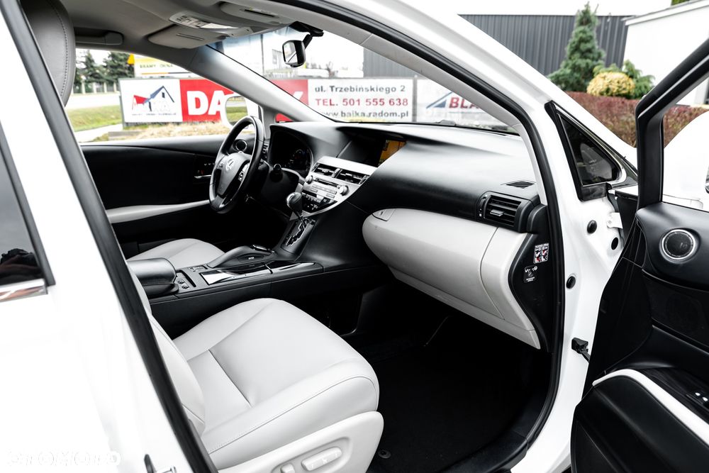 Lexus RX - 23