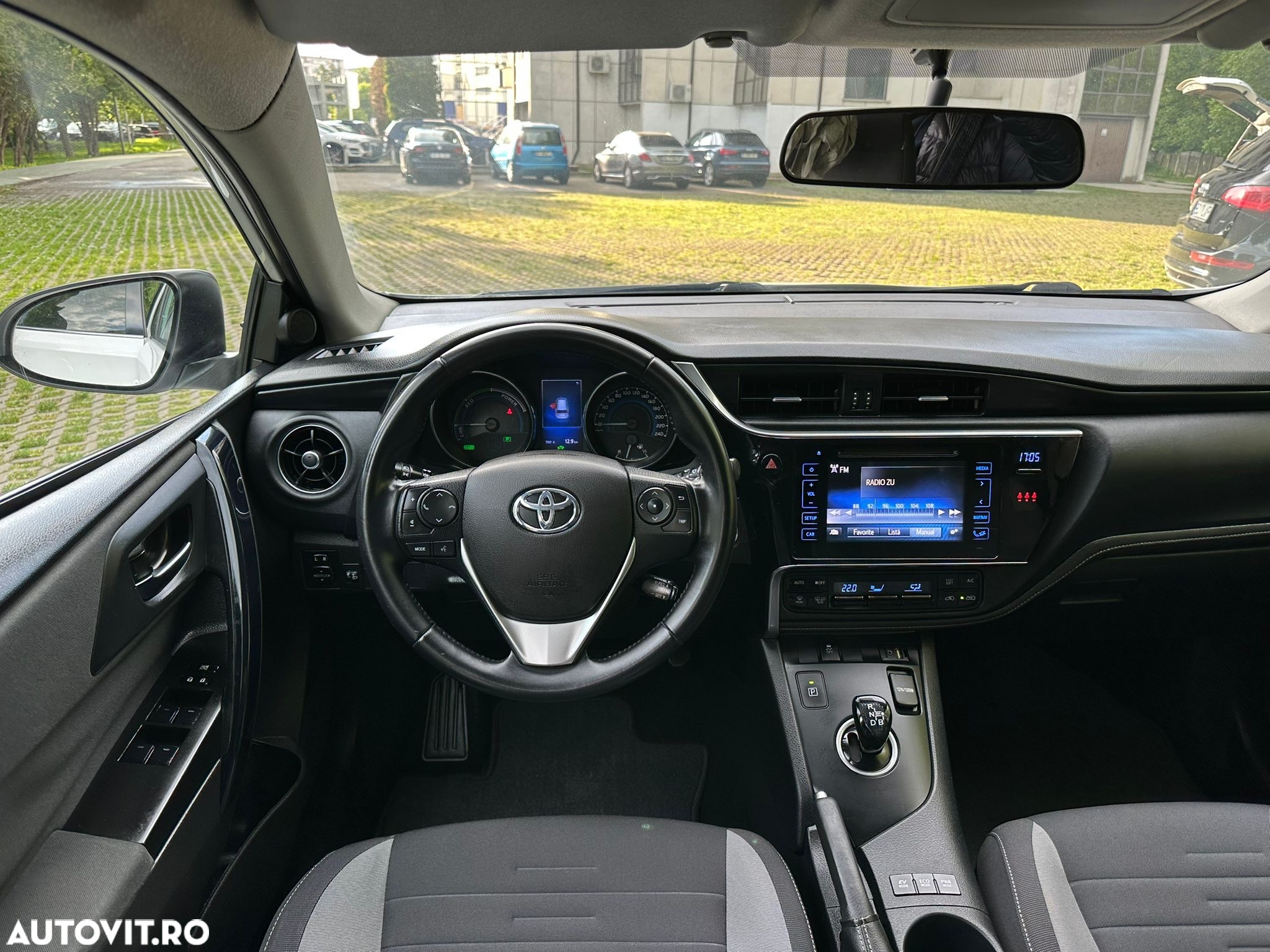 Toyota Auris 1.8 VVT-i Hybrid Automatik Style Selection - 6