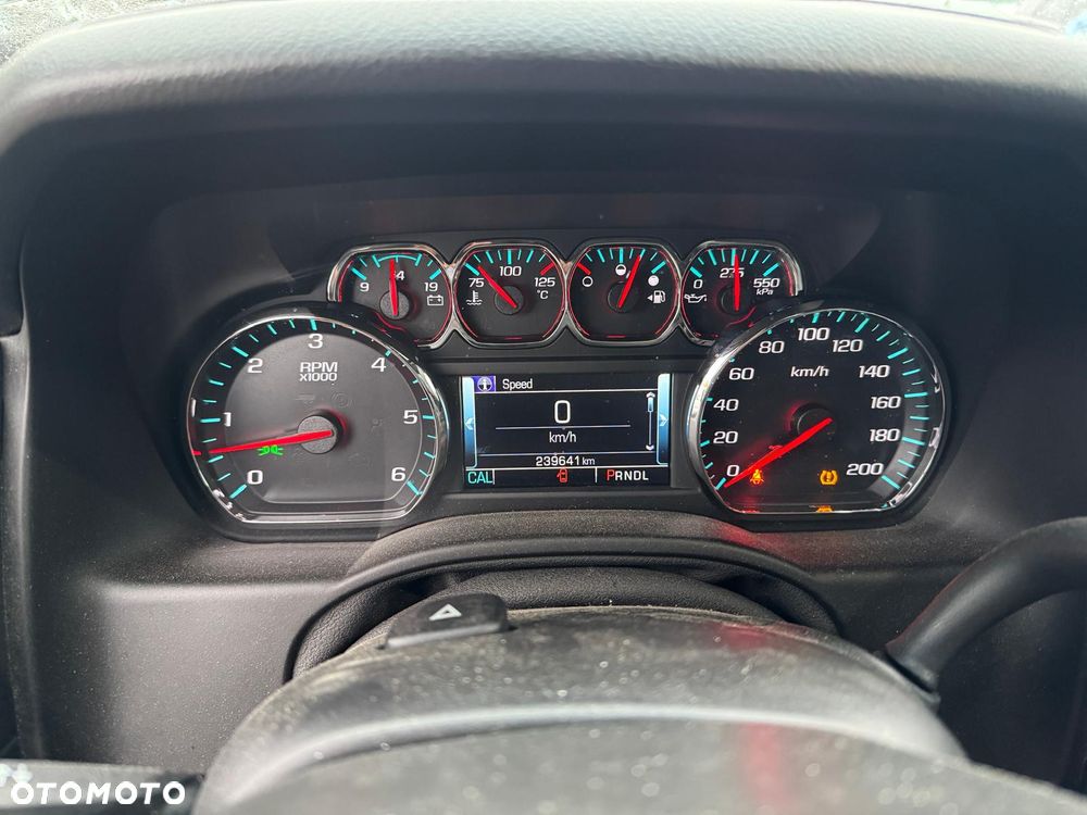 Chevrolet Tahoe - 19