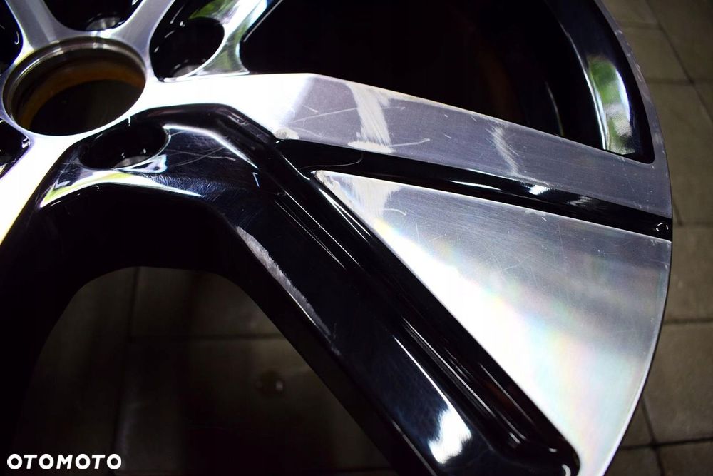 VOLVO 19 XC40 II Nowy Model Oryginał - 2