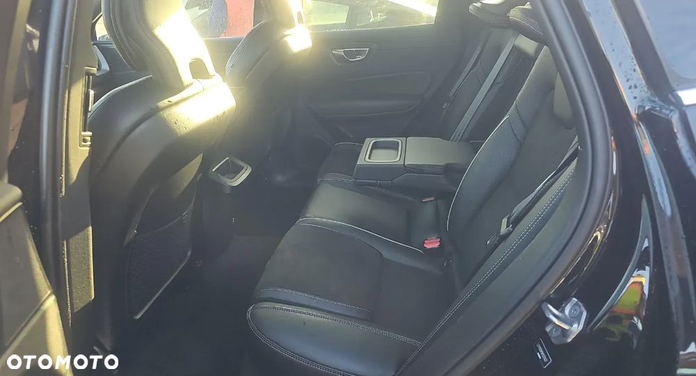 Volvo XC 60 - 16