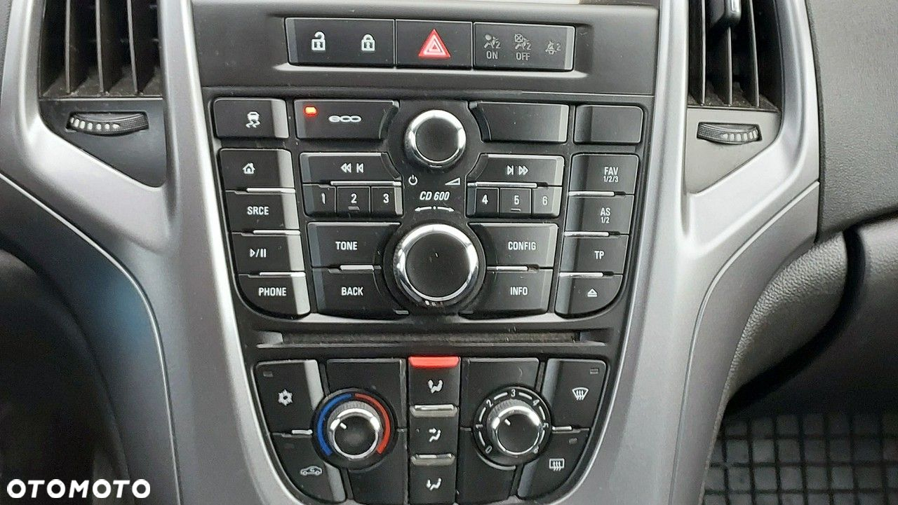 Opel Astra - 35