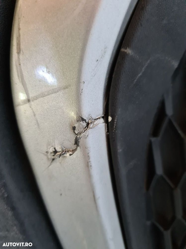 Bara fata Kia Sorento II 2009 - 2015 GRI 3D (733) model cu spalatoare far LOVITA ... - 14