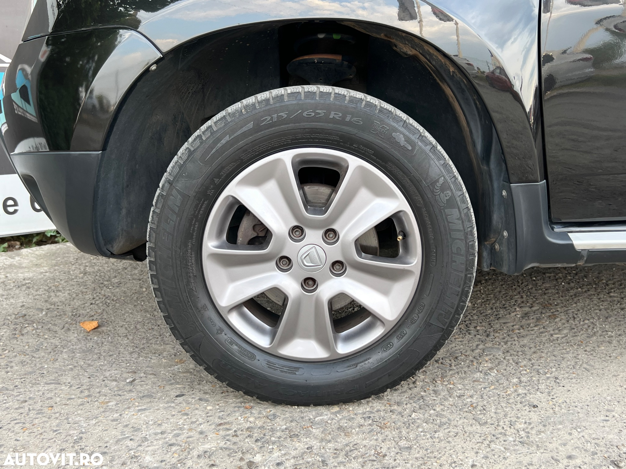 Dacia Duster 1.5 dCi 4x2 Laureate - 19