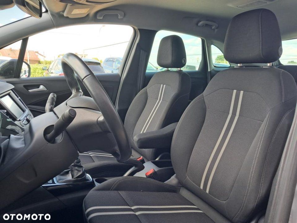 Opel Crossland - 10