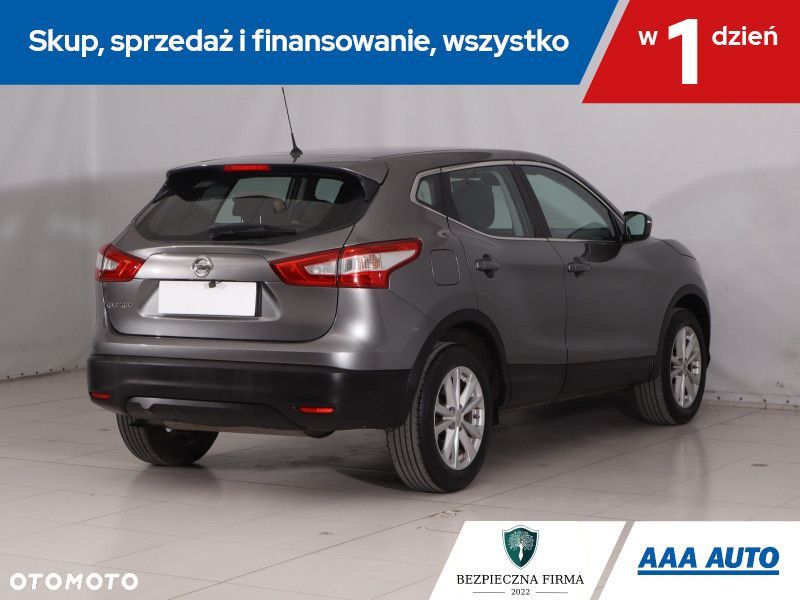 Nissan Qashqai - 7