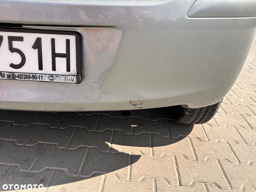 Toyota Yaris 1.0 Luna A/C - 15