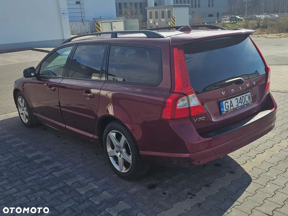 Volvo V70 2.0 Momentum - 6