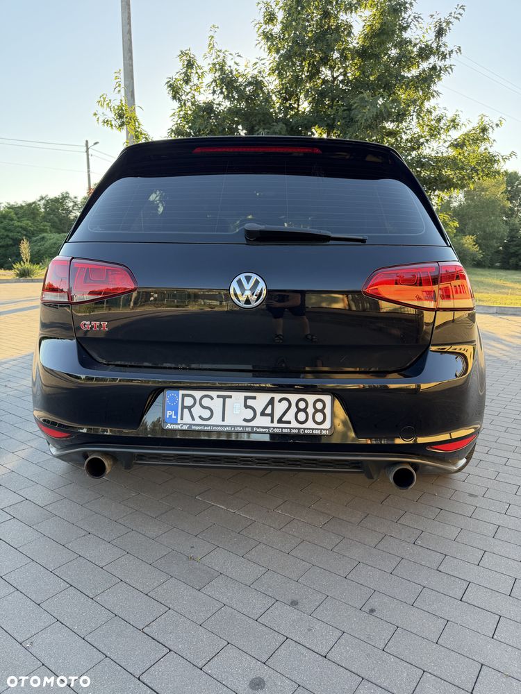 Volkswagen Golf GTI Performance BlueMotion Technology DSG - 6